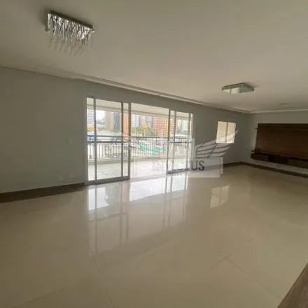 Rent this 3 bed apartment on Avenida Padre Anchieta in Jardim, Santo André - SP