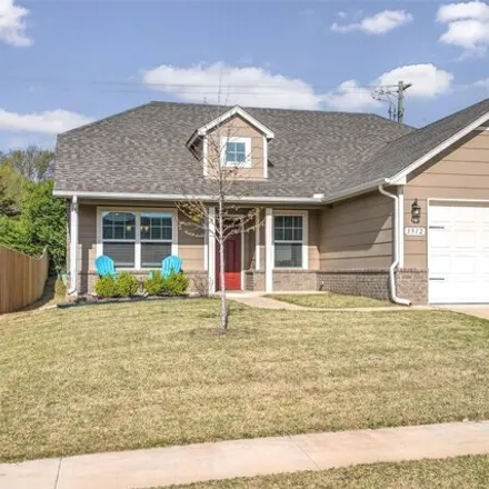 Buy this 3 bed house on unnamed road in Broken Arrow, OK 74011