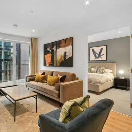 Buy this 1 bed apartment on Pollard House in 122a Spa Road, London
