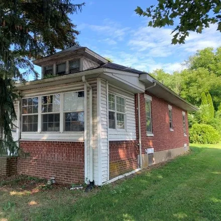 Buy this 3 bed house on 499 South Reading Avenue in Boyertown, Berks County