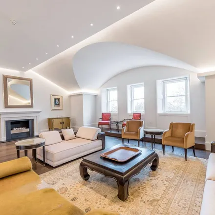 Rent this 4 bed apartment on Signature Townhouse Hyde Park in 36 Lancaster Gate, London