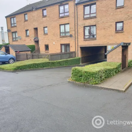 Image 7 - 1 Station Road, Overlee, Busby, G76 8HJ, United Kingdom - Apartment for rent