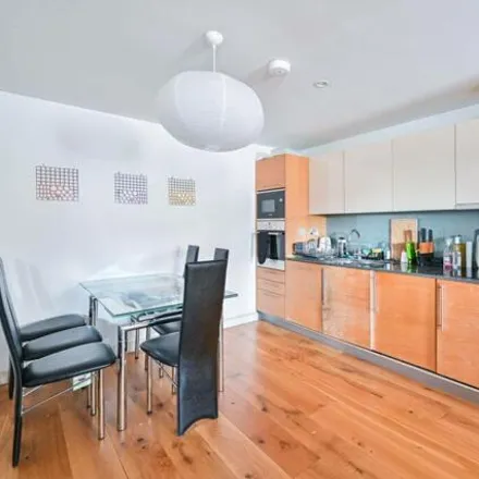 Image 3 - Lokma, 11 Bermondsey Square, Bermondsey Village, London, SE1 3UN, United Kingdom - Apartment for sale