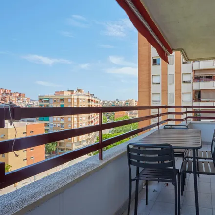 Image 9 - Condis, Carrer de l'Aprestadora, 7, 08902 l'Hospitalet de Llobregat, Spain - Apartment for rent