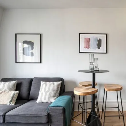Image 7 - 98 Rue Caulaincourt, 75018 Paris, France - Apartment for rent