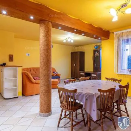 Rent this 4 bed apartment on Szeged District Court in Szeged, Vörösmarty utca