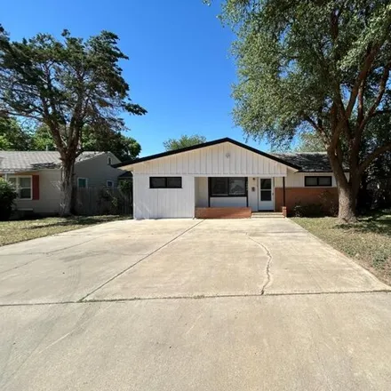 Rent this 4 bed house on 3004 30th Street in Lubbock, TX 79410