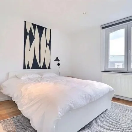 Rent this 2 bed apartment on Novotel Brussels off Grand Place in Rue de l'Infante Isabelle - Infante Isabellastraat, 1000 Brussels