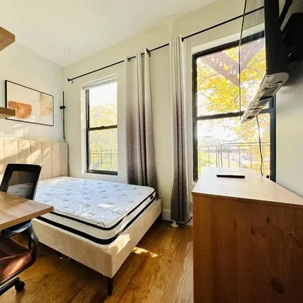 Rent this 7 bed room on 92 Pulaski St in Brooklyn, NY 11206