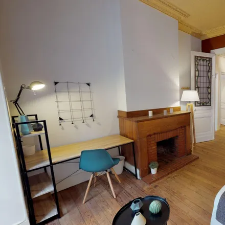 Rent this 4 bed room on 2 Rue du Collège de Foix in 31000 Toulouse, France