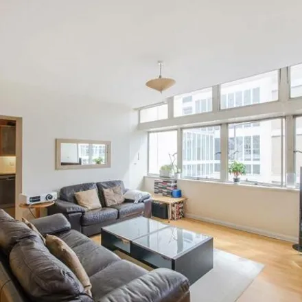 Image 2 - Metro Central Heights, 119 Newington Causeway, London, SE1 6DQ, United Kingdom - Apartment for sale