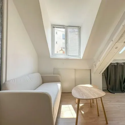 Rent this studio apartment on Drapeau noir in 75 Rue Charlot, 75003 Paris