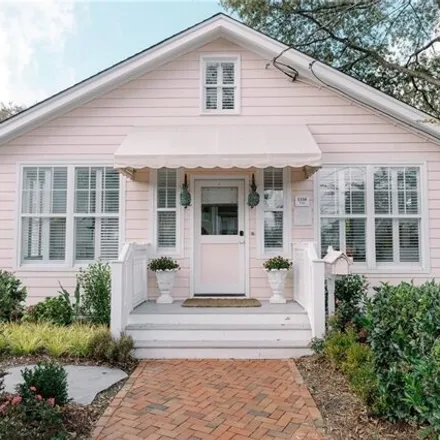 Buy this studio house on 1312 Cypress Avenue in Virginia Beach, VA 23451