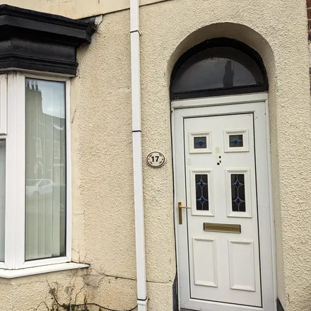 Rent this 3 bed duplex on Newland Street West in Lincoln, LN1 1QU
