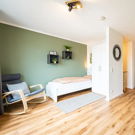 Rent this 1 bed apartment on Rogätzer Straße 5a in 39106 Magdeburg, Germany