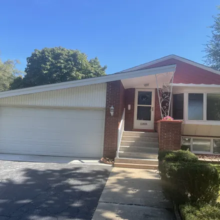 Buy this 3 bed house on 11942 South Ridgeway Avenue in Alsip, IL 60803