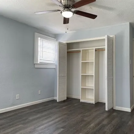 Image 4 - 4524 Gaston Avenue, Dallas, TX 75246, USA - Apartment for rent