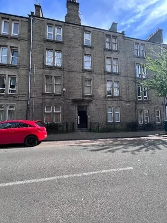 Image 1 - Well Pharmacy, Park Avenue, Dundee, DD4 6NB, United Kingdom - Apartment for rent