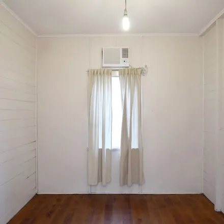 Image 6 - Bramston Street, Gladstone Central QLD 4680, Australia - Apartment for rent