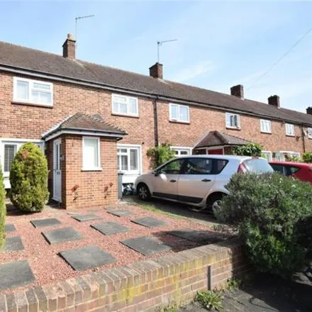 Buy this 3 bed townhouse on The Bungalow in Kingsbury Drive, Old Windsor
