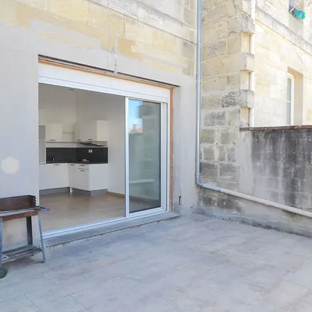 Image 2 - 4 Rue de Cursol, 33000 Bordeaux, France - Apartment for rent
