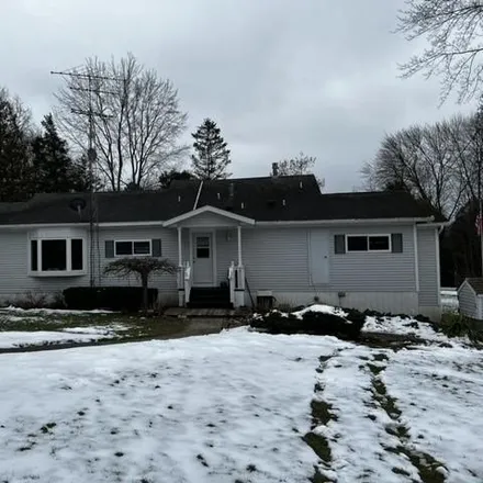 Image 2 - 7212 Rynn Rd, Clyde, Michigan, 48049 - House for sale