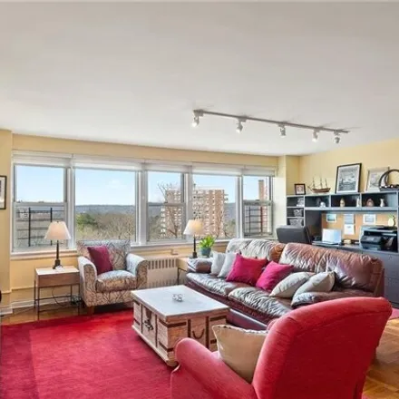 Image 8 - 4525 Henry Hudson Parkway West, New York, NY 10471, USA - Apartment for sale