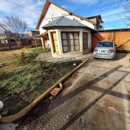 Buy this 3 bed house on Avenida Neuquén in Parque Industrial, Municipio de Junín de los Andes