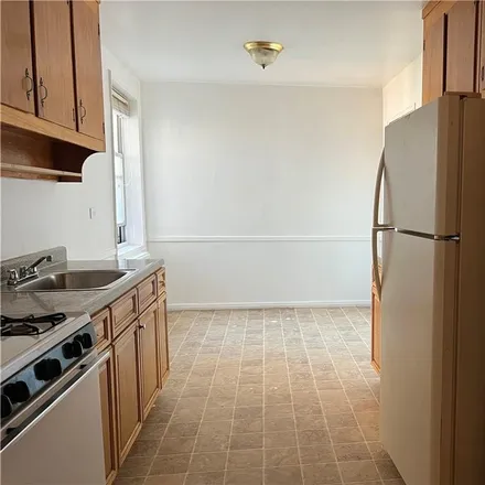 Image 3 - 900 Lydig Avenue, New York, NY 10462, USA - Apartment for rent