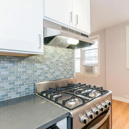 Image 3 - 511 West Belmont Avenue - Apartment for rent