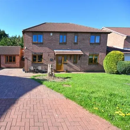 Buy this 4 bed house on Rivergarth in Darlington, DL1 3SE