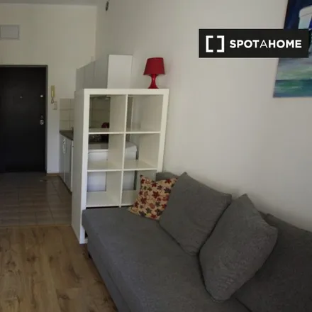 Rent this studio apartment on 6 Sierpnia 36 in 90-623 Łódź, Poland