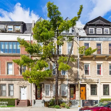 Buy this studio house on 302 A Brooklyn Avenue in Crown Heights