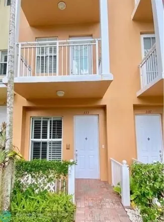 Buy this 1 bed condo on 330 Southwest 13th Terrace in Fort Lauderdale, FL 33312