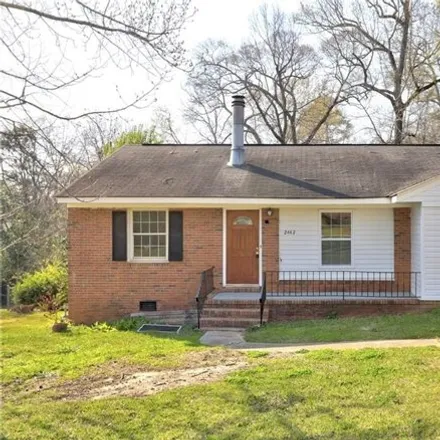 Rent this 2 bed house on 2440 Treadway Drive in Groveland, Macon
