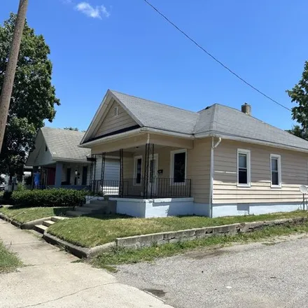 Image 2 - 1201 North 13th Street, Twelve Points, Terre Haute, IN 47807, USA - House for sale