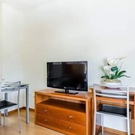 Rent this 3 bed apartment on 4000-522 Distrito de Leiria