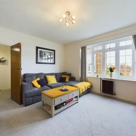 Image 2 - Downview Court, High Beeches, Worthing, BN11 4TJ, United Kingdom - Apartment for sale