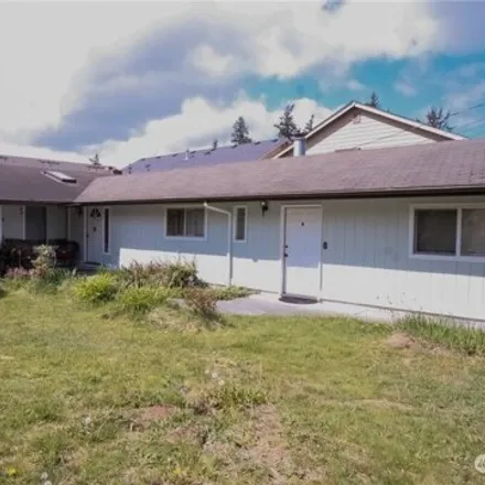 Buy this 4 bed house on unnamed road in Snohomish County, WA 98087