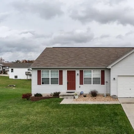 Buy this 3 bed house on 412 Lost Creek Drive in Walton, KY 41094