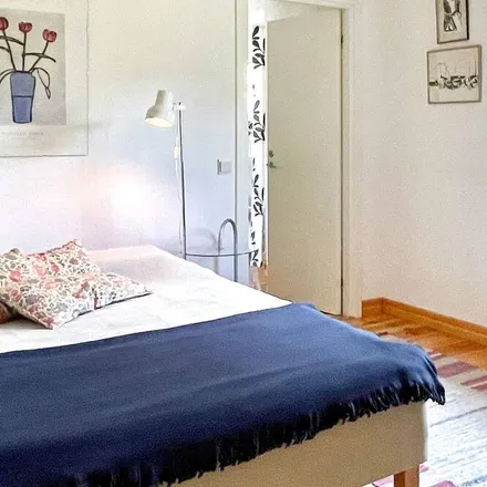 Rent this 2 bed house on Köpingevägen in 387 51 Björkviken, Sweden