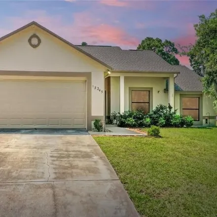 Buy this 3 bed house on 13245 Shore Drive in Winter Garden, FL 34787