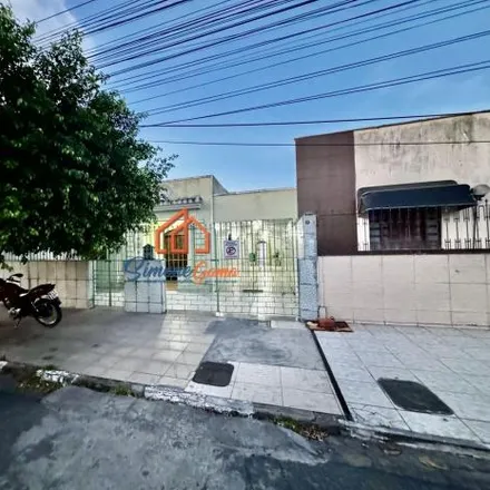 Rent this 3 bed house on Rua Leolinda Bacelar in Kalilândia, Feira de Santana - BA