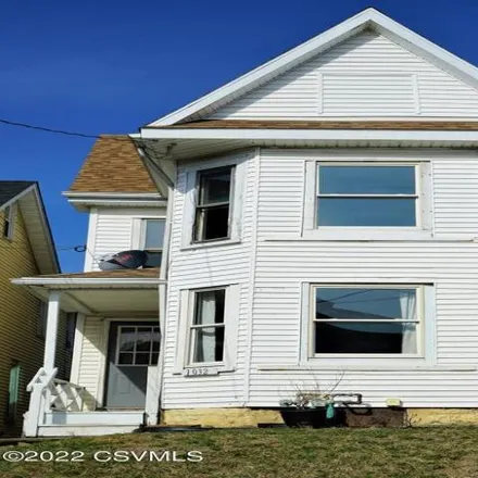 Buy this 3 bed house on 1058 Chestnut Street in Sunbury, PA 17801