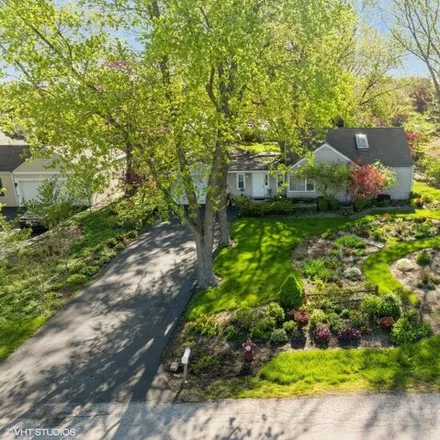 Image 3 - 1637 North Evergreen Avenue, Arlington Heights, IL 60004, USA - House for sale