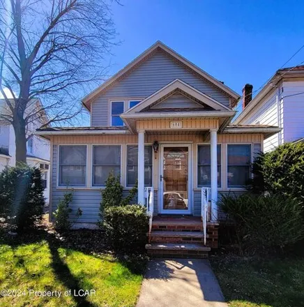 Buy this 2 bed house on 566 Deacon Street in Scranton, PA 18509