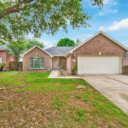 Rent this 3 bed house on 14711 Kendallbrook Drive in Houston, TX 77095
