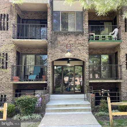 Rent this 2 bed condo on 17 Silverwood Circle in Georgetown East, Annapolis
