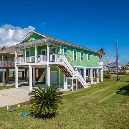 Buy this 3 bed house on 4037 Vista Boulevard in Galveston, TX 77554