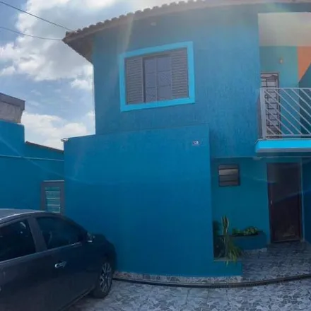 Buy this 3 bed house on Rua Segundo Sargento Sebastião da Costa Chaves in Centro, Guarulhos - SP